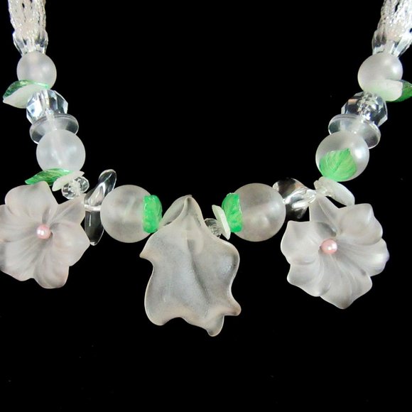 Clear frosted lucite multi strand seed beaded 28" necklace - opaque lei flowers - Picture 3 of 11